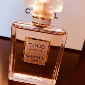 Coco Chanel Mademoiselle Eau De Parfum